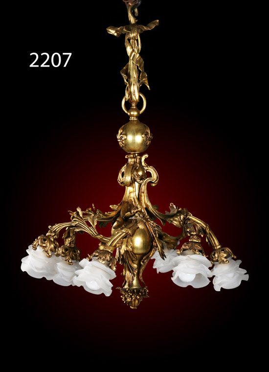 [#2207] Octopos - اخطبوط
Weight : 0 kg | Height : 80 cm | Diameter : 60 cm
Lamps : 6 | Arms : 6
Unit Price : 0 L.E.